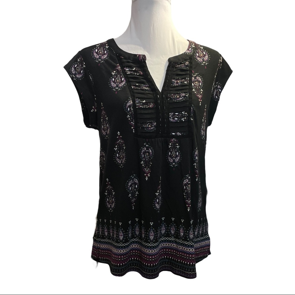 Daniel Rainn blouse- medium NWT